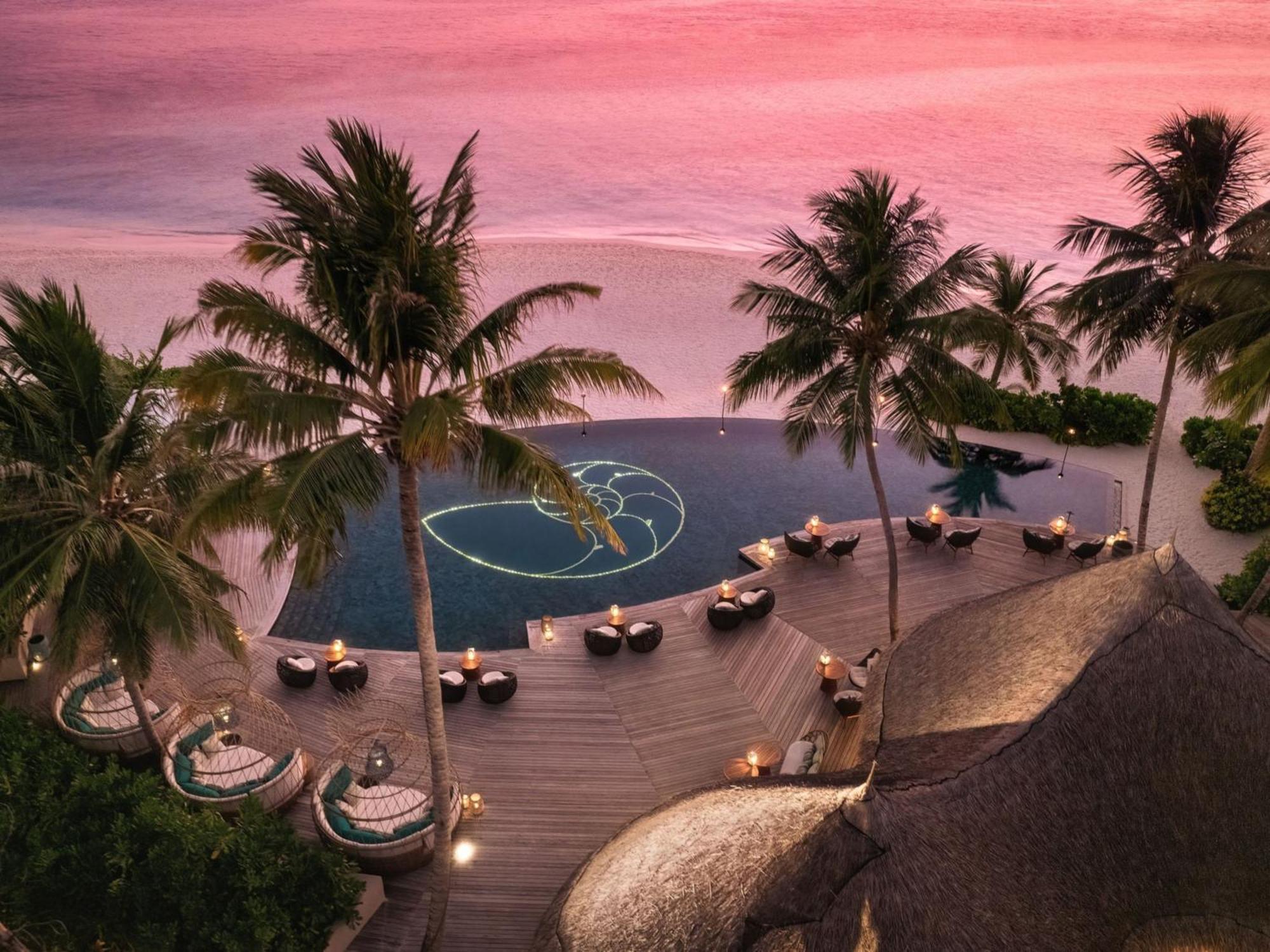 The Nautilus Maldives Hotel Kamadhoo Kültér fotó