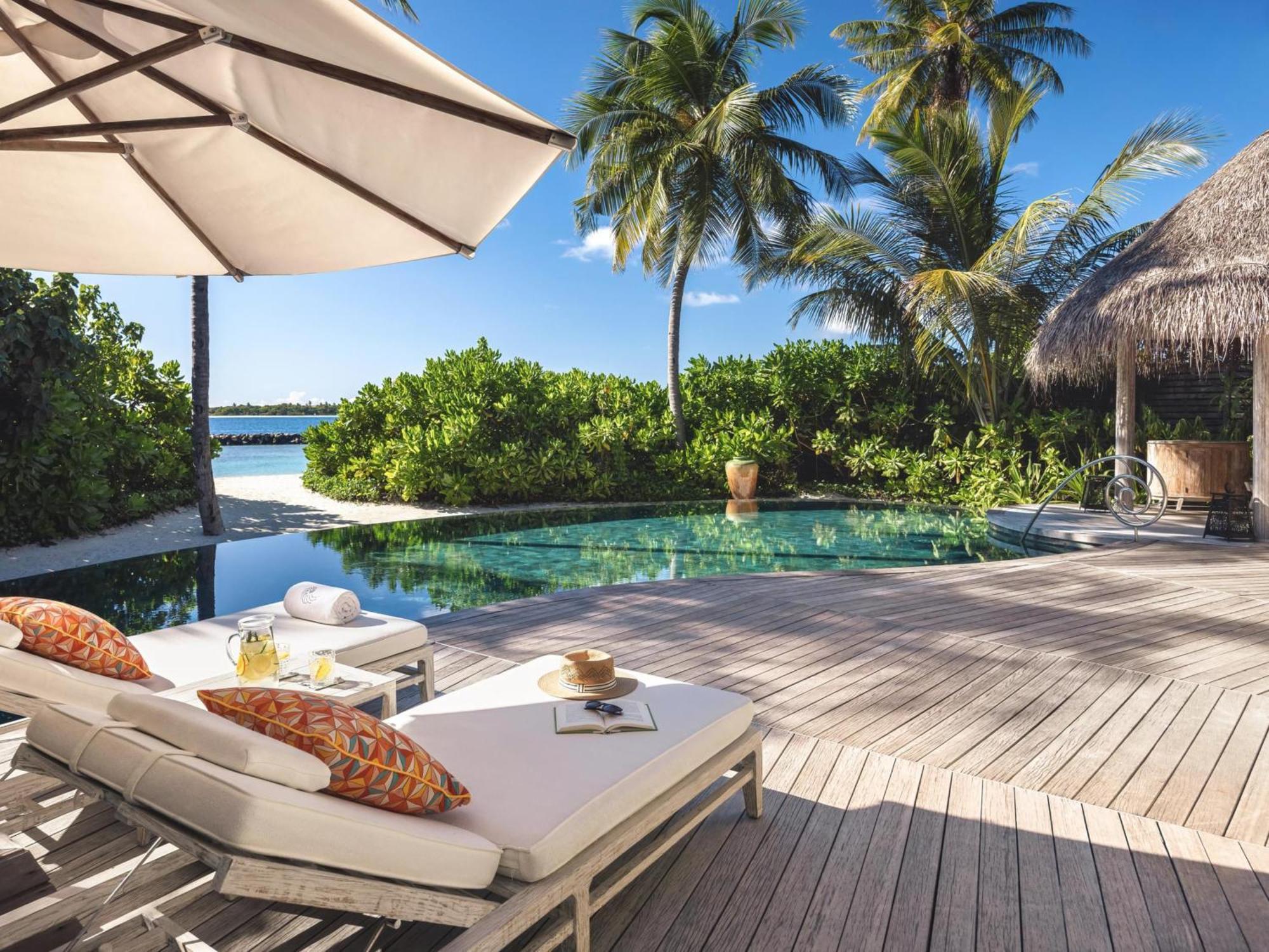 The Nautilus Maldives Hotel Kamadhoo Kültér fotó